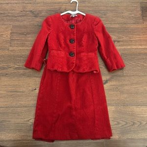 Warm suit shirt set.